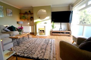 Living Room- click for photo gallery